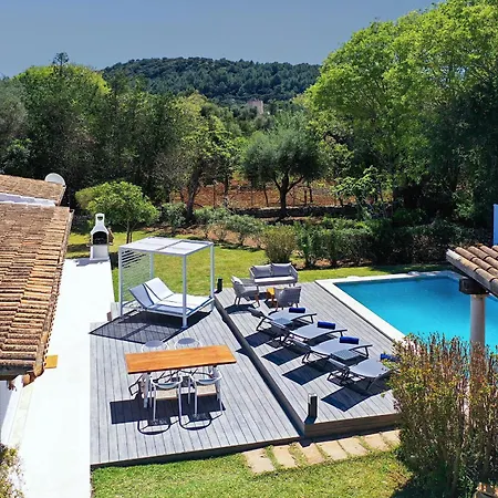 Villa Alegre